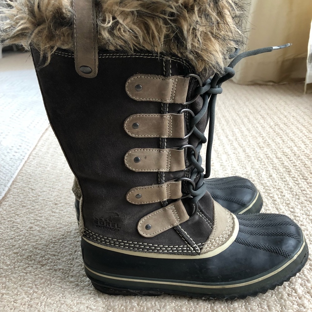 Sorel Joan of Arctic Boots